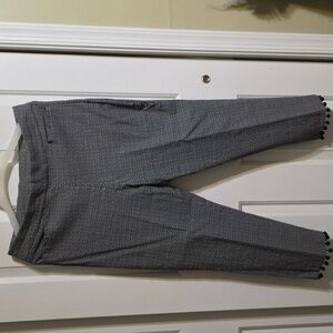 Chico's Elegant Black and White Textured Trousers